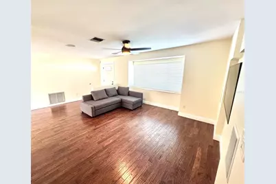 1878 Murray Avenue, Clearwater, FL 33755 - Photo 5