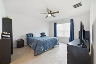 36250 Jenny Lynne Cir, Zephyrhills, FL 33541 - Photo 19
