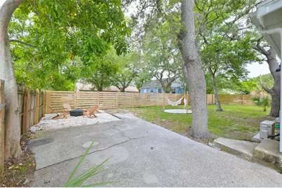 7031 Woodchase Glen Drive, Riverview, FL 33578 - Photo 3