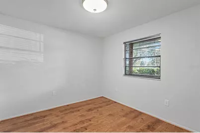 7000 5th Street N, Saint Petersburg, FL 33702 - Photo 15