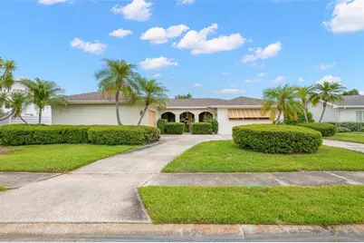 6729 Tequesta Drive, Seminole, FL 33777 - Photo 1