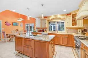 1976 Dunloe Cir, Dunedin, FL 34698 - Photo 17