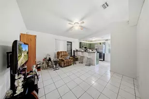 6308 N 22nd St, Tampa, FL 33610 - Photo 5