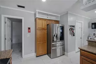 1124 King Arthur Ct, Valrico, FL 33594 - Photo 13