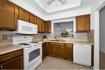 3477 Hillmoor Drive, Palm Harbor, FL 34685 - Photo 11