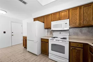 3477 Hillmoor Dr, Palm Harbor, FL 34685 - Photo 13
