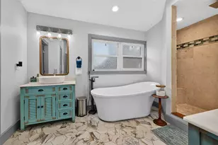 292 Sunlit Cove Dr NE, Saint Petersburg, FL 33702 - Photo 29