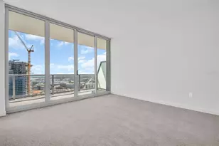 400 Central Ave, Saint Petersburg, FL 33701 - Photo 33
