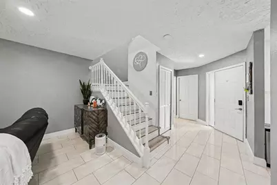 4107 Brentwood Park Circle, Tampa, FL 33624 - Photo 7