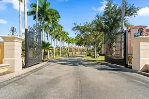 2747 Via Capri, Clearwater, FL 33764 - Photo 55