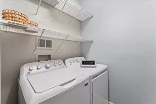 2747 Via Capri, Clearwater, FL 33764 - Photo 5