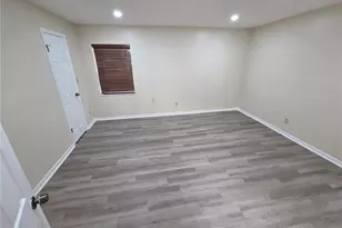 906 W Braddock St, Tampa, FL 33603 - Photo 17