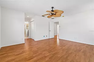 915 Windton Oak Dr, Ruskin, FL 33570 - Photo 23