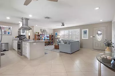 101 Madonna Boulevard, Tierra Verde, FL 33715 - Photo 3
