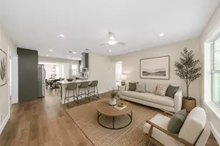8017 31st Ave N, Saint Petersburg, FL 33710 - Photo 13