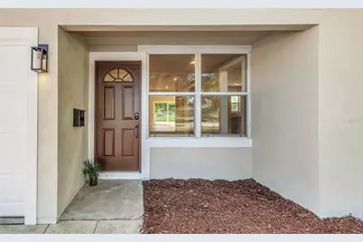 8017 31st Avenue N, Saint Petersburg, FL 33710 - Photo 5