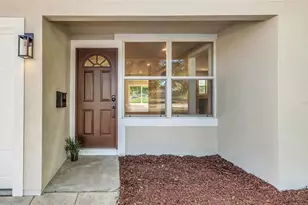 8017 31st Ave N, Saint Petersburg, FL 33710 - Photo 5