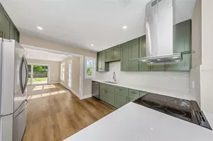 8017 31st Ave N, Saint Petersburg, FL 33710 - Photo 9