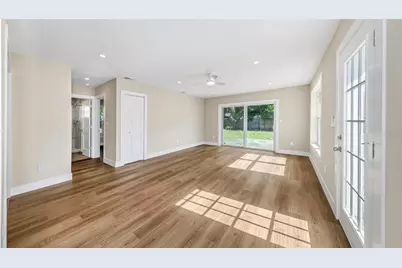 8017 31st Avenue N, Saint Petersburg, FL 33710 - Photo 31
