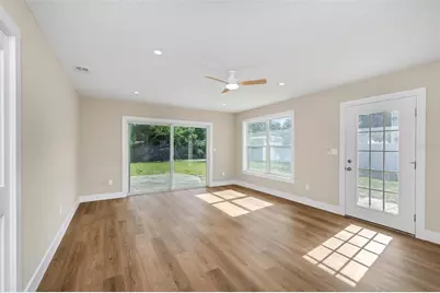 8017 31st Avenue N, Saint Petersburg, FL 33710 - Photo 25