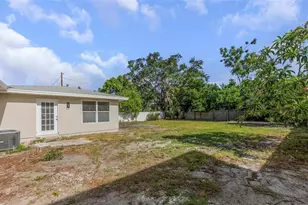 8017 31st Ave N, Saint Petersburg, FL 33710 - Photo 45