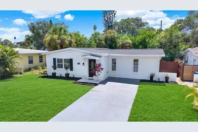 4200 Huntington Street NE, Saint Petersburg, FL 33703 - Photo 1