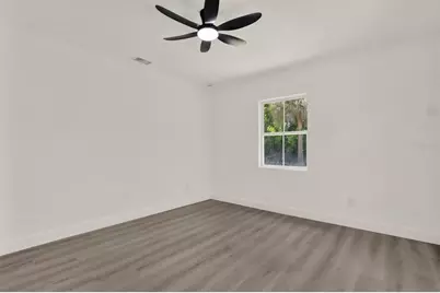 4200 Huntington Street NE, Saint Petersburg, FL 33703 - Photo 23