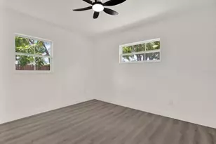 4200 Huntington St NE, Saint Petersburg, FL 33703 - Photo 27