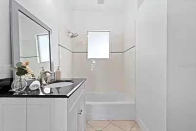 506 E Lambright Street, Tampa, FL 33604 - Photo 15
