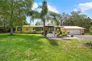 145 Crystal Lake Dr, Melrose, FL 32666 - Photo 1