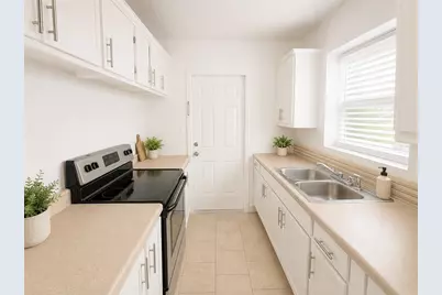 8766 Porto Bello Avenue, North Port, FL 34287 - Photo 3