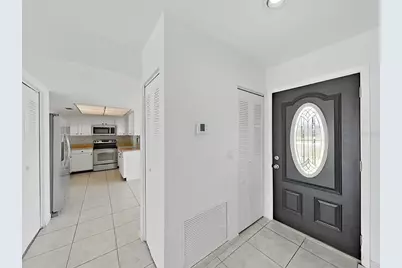 10902 Wingate Drive, Tampa, FL 33624 - Photo 19