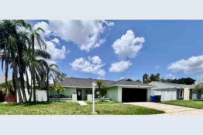 10902 Wingate Drive, Tampa, FL 33624 - Photo 3