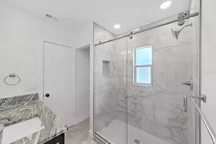 10902 Wingate Dr, Tampa, FL 33624 - Photo 45
