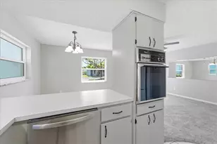 6147 Elmhurst Dr, New Port Richey, FL 34653 - Photo 17
