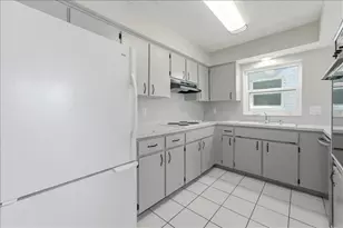 6147 Elmhurst Dr, New Port Richey, FL 34653 - Photo 13