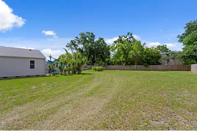 13th Avenue N, Saint Petersburg, FL 33713 - Photo 7