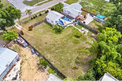 13th Avenue N, Saint Petersburg, FL 33713 - Photo 9