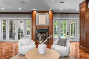 401 Snell Isle Blvd NE, Saint Petersburg, FL 33704 - Photo 9
