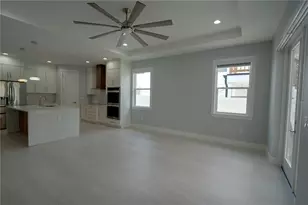 7006 Thatcher Ave, Tampa, FL 33614 - Photo 9