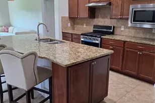576 Cantabria Dr, Davenport, FL 33837 - Photo 5