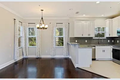 521 101st Avenue N, Saint Petersburg, FL 33702 - Photo 11