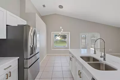 1831 Erin Brooke Drive, Valrico, FL 33594 - Photo 3