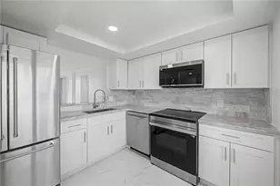 2618 Cove Cay Dr, Clearwater, FL 33760 - Photo 5