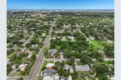 210 Edgewood Avenue, Clearwater, FL 33755 - Photo 51