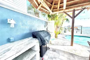 980 Boca Ciega Isle Dr, Saint Pete Beach, FL 33706 - Photo 35