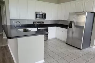 7215 Colonial Lake Dr, Riverview, FL 33578 - Photo 7