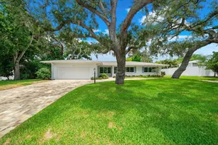 315 Orangewood Ln, Largo, FL 33770 - Photo 67