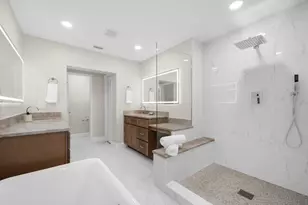 315 Orangewood Ln, Largo, FL 33770 - Photo 47
