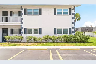 202 46th Avenue Terrace W UNIT #209, Bradenton, FL 34207 - Photo 3